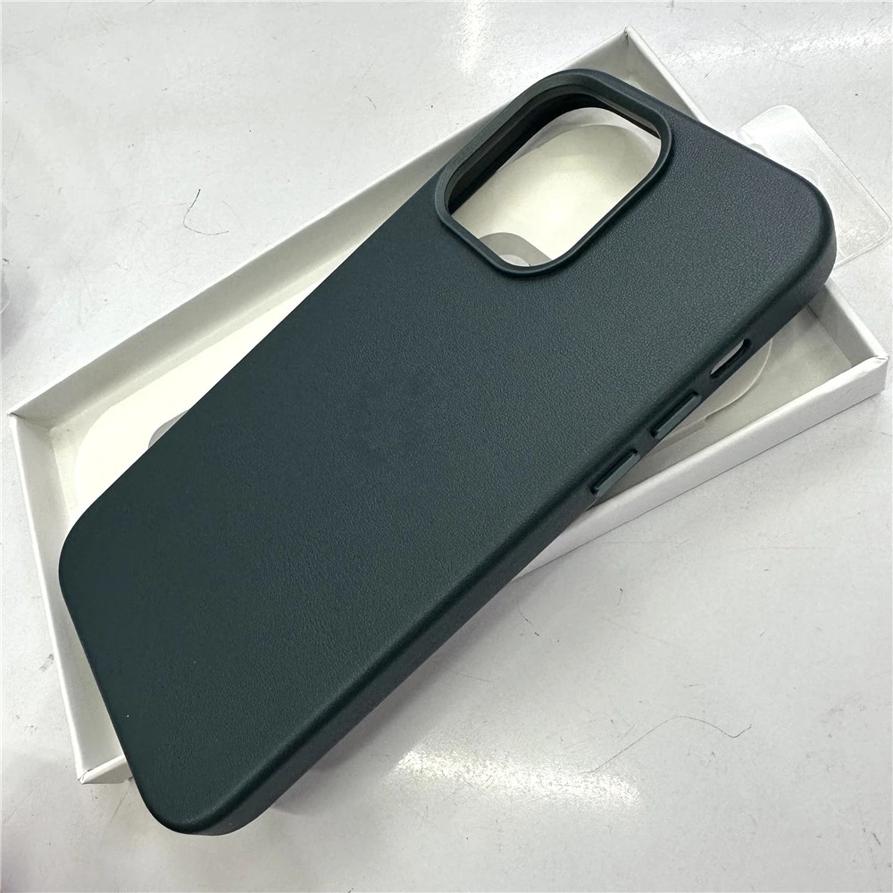 Оригинален кожен калъф за мобилен телефон iPhone 13 Pro Max 14 Pro Max Калъф с кутия Луксозни метални бутони делото за безжично зареждане