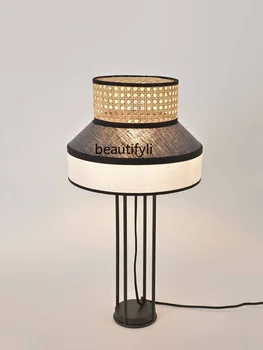 Висококачествена настолна лампа от съвременния китайски плат за хол, спалня, B & B, нова нощна лампа Nordic